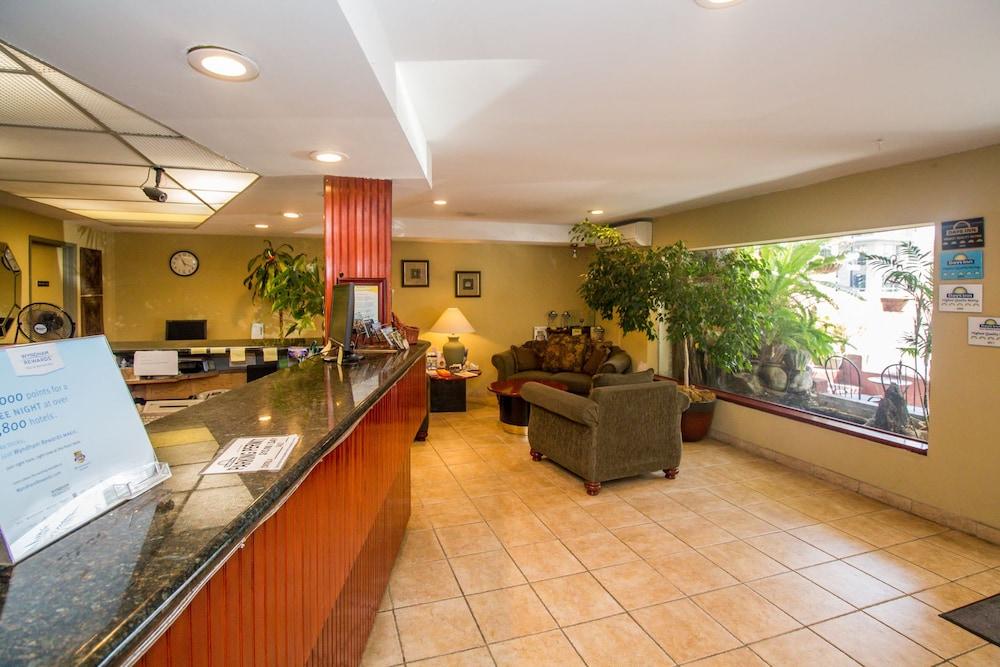 Days Inn By Wyndham San Diego/Downtown/Convention Center Dış mekan fotoğraf
